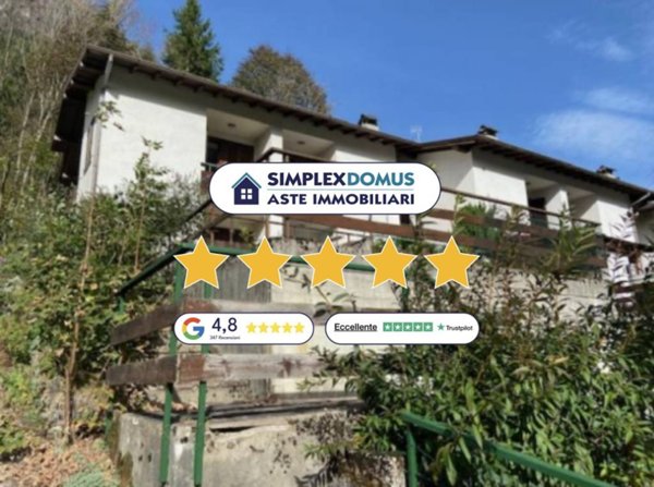 casa indipendente in vendita a Valbondione in zona Gavazzo