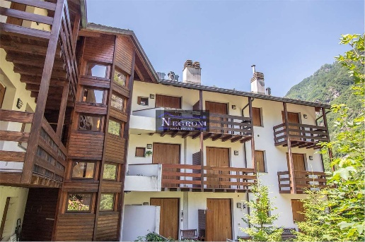 appartamento in vendita a Valbondione in zona Bondione