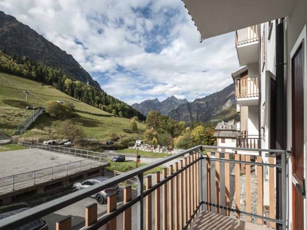 appartamento in vendita a Valbondione in zona Lizzola