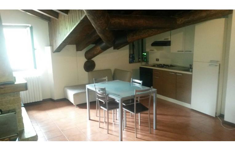 appartamento in vendita a Valbondione in zona Gavazzo