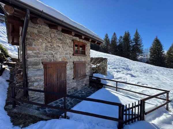 casa indipendente in vendita a Valbondione