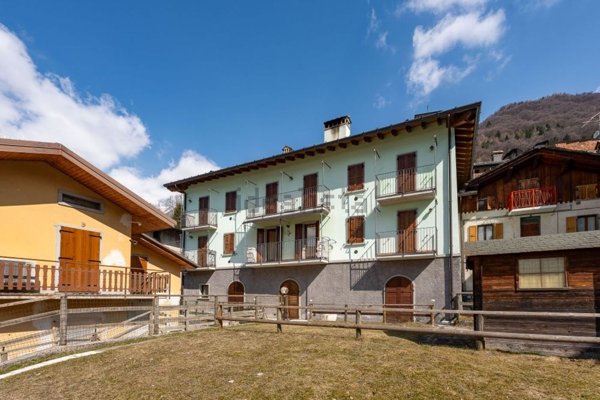 appartamento in vendita a Valbondione in zona Lizzola