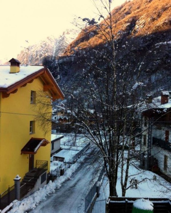 appartamento in vendita a Valbondione in zona Lizzola