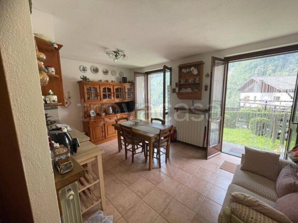 appartamento in vendita a Valbondione in zona Bondione