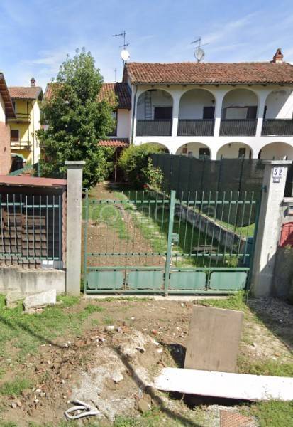 appartamento in vendita ad Azeglio in zona Pobbia