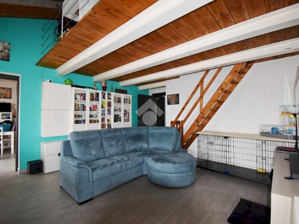 quadrivano in vendita ad Azeglio in zona Piane