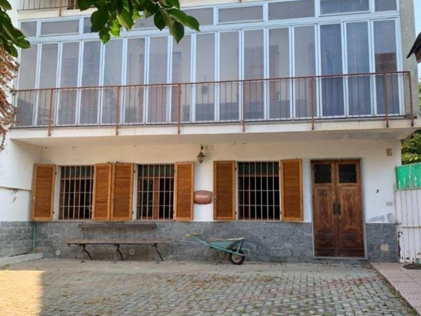 casa indipendente in vendita ad Azeglio