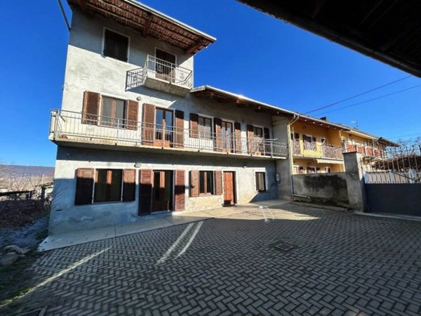 casa indipendente in vendita ad Azeglio