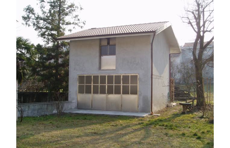 casa indipendente in vendita ad Azeglio