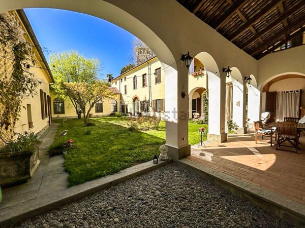 casa indipendente in vendita ad Azeglio