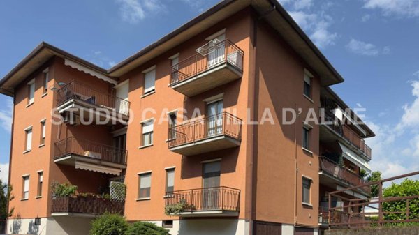 appartamento in vendita a Valbrembo