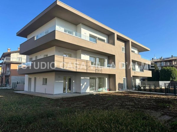 appartamento in vendita a Valbrembo