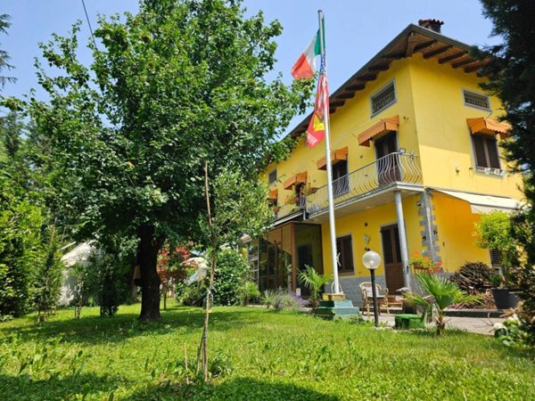 casa indipendente in vendita a Valbrembo