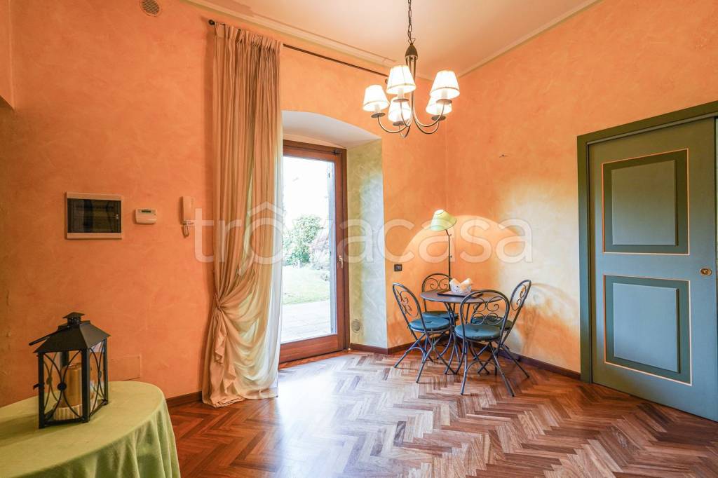 appartamento in vendita a Valbrembo in zona Scano al Brembo