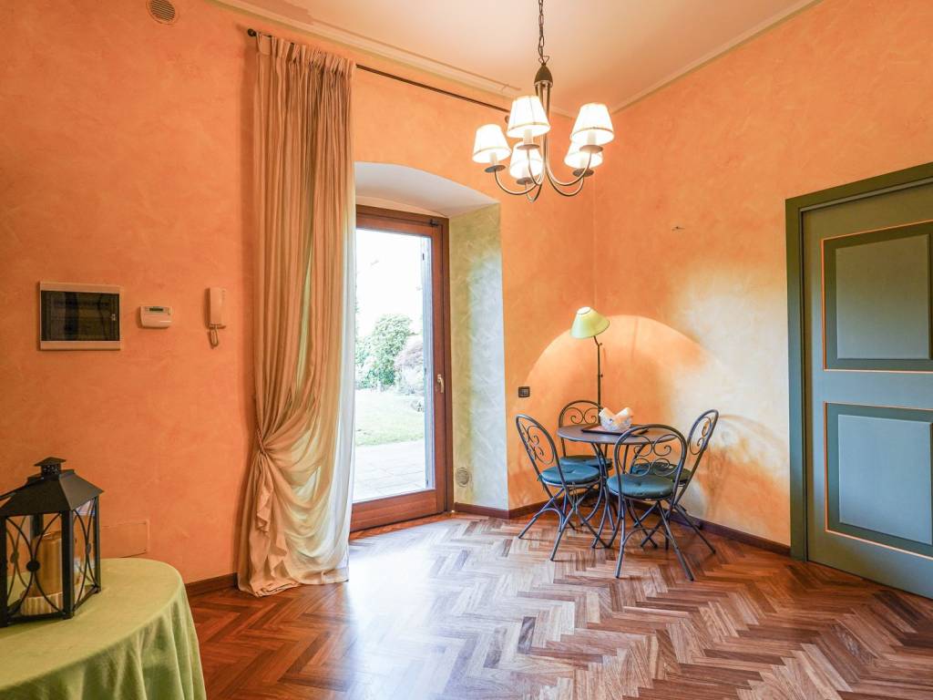 appartamento in vendita a Valbrembo in zona Scano al Brembo