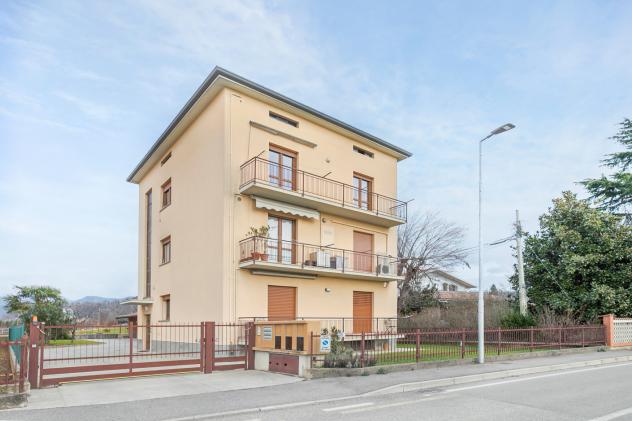 appartamento in vendita a Valbrembo