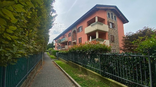 appartamento in vendita a Valbrembo in zona Scano al Brembo
