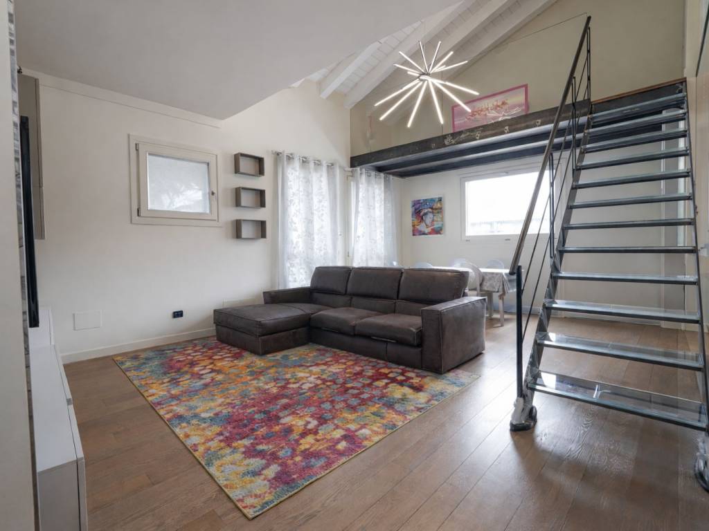 appartamento in vendita a Valbrembo in zona Scano al Brembo