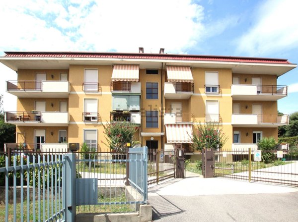 appartamento in vendita a Valbrembo in zona Scano al Brembo