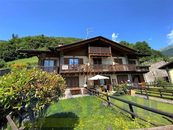 appartamento in vendita a Valgoglio in zona Novazza