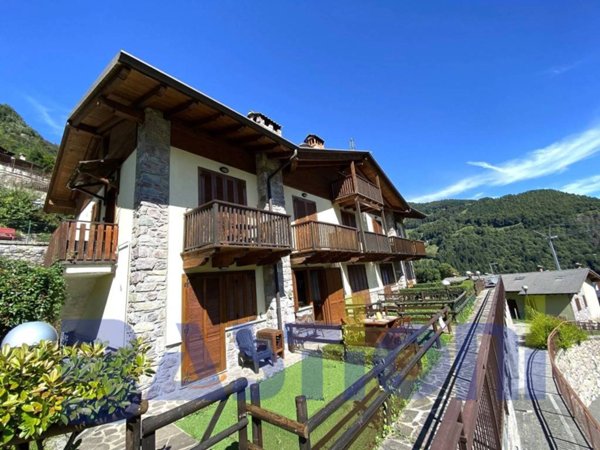 appartamento in vendita a Valgoglio in zona Novazza