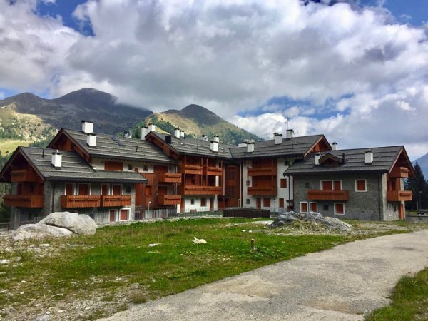 appartamento in vendita a Valleve