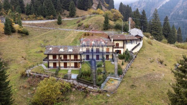 casa indipendente in vendita a Valleve