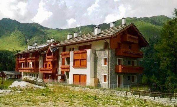 appartamento in vendita a Valleve