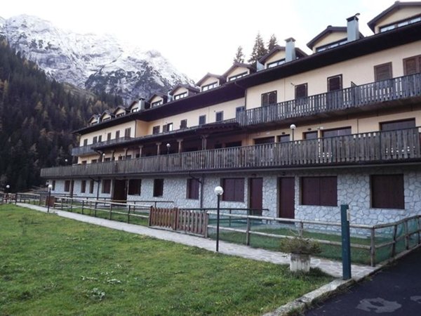 appartamento in vendita a Valleve