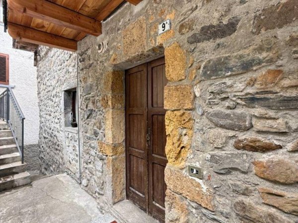 appartamento in vendita a Valleve