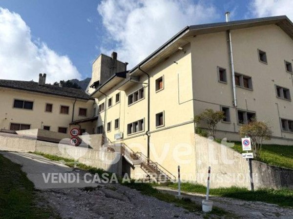 appartamento in vendita a Valleve in zona Cambrembo
