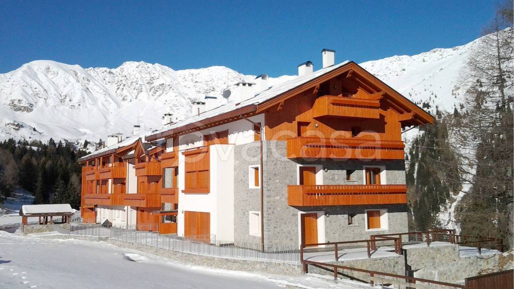appartamento in vendita a Valleve in zona San Simone