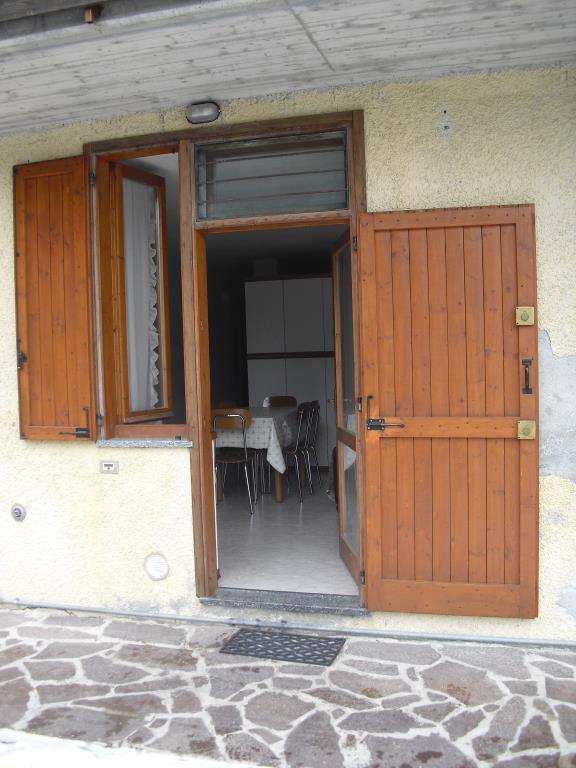 appartamento in vendita a Valleve in zona Cambrembo