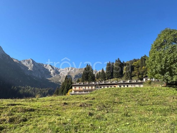 appartamento in vendita a Valleve in zona Cambrembo