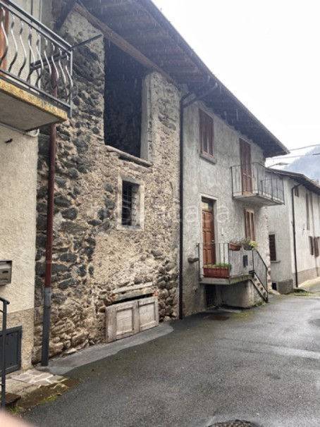 casa indipendente in vendita a Valnegra