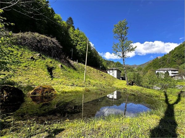 casa indipendente in vendita a Valtorta in zona Rava