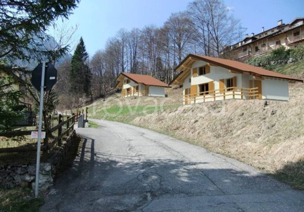 villa in vendita a Valtorta