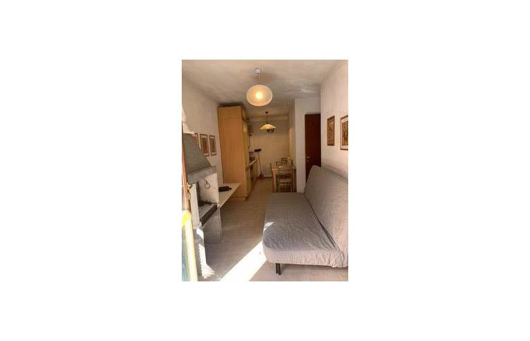 appartamento in vendita a Valtorta in zona Cantello