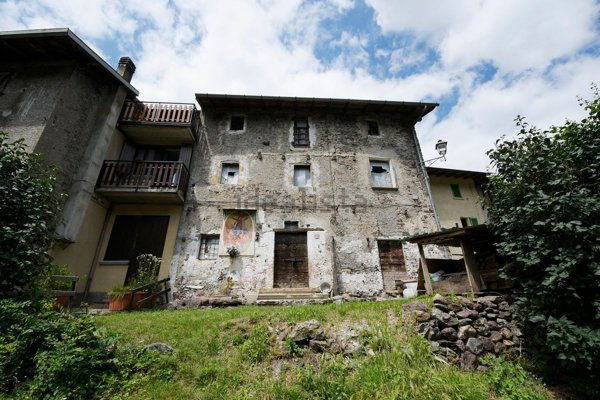 quadrivano in vendita a Valtorta