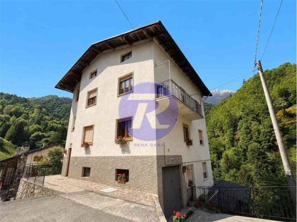 appartamento in vendita a Valtorta in zona Rava