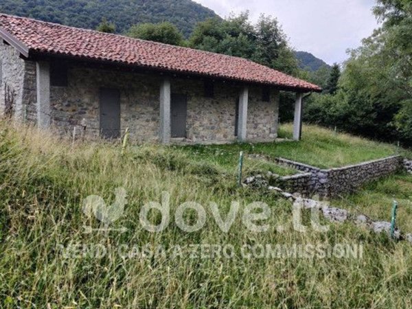 casale in vendita a Vedeseta