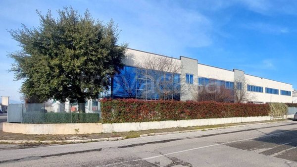 capannone in vendita a Verdellino