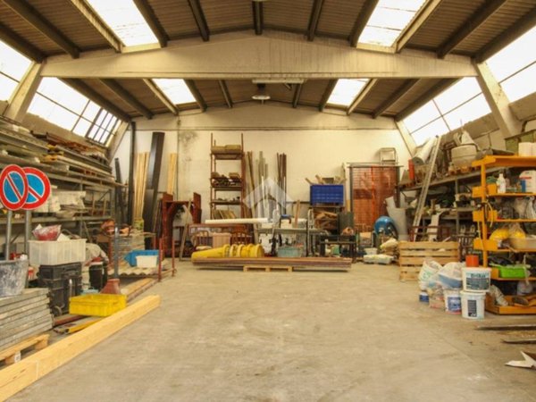 capannone in vendita a Verdellino