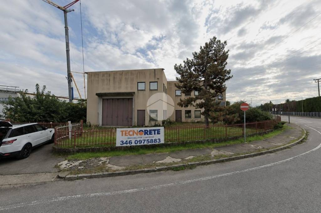 capannone in vendita a Verdellino
