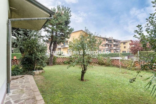 casa indipendente in vendita a Verdellino