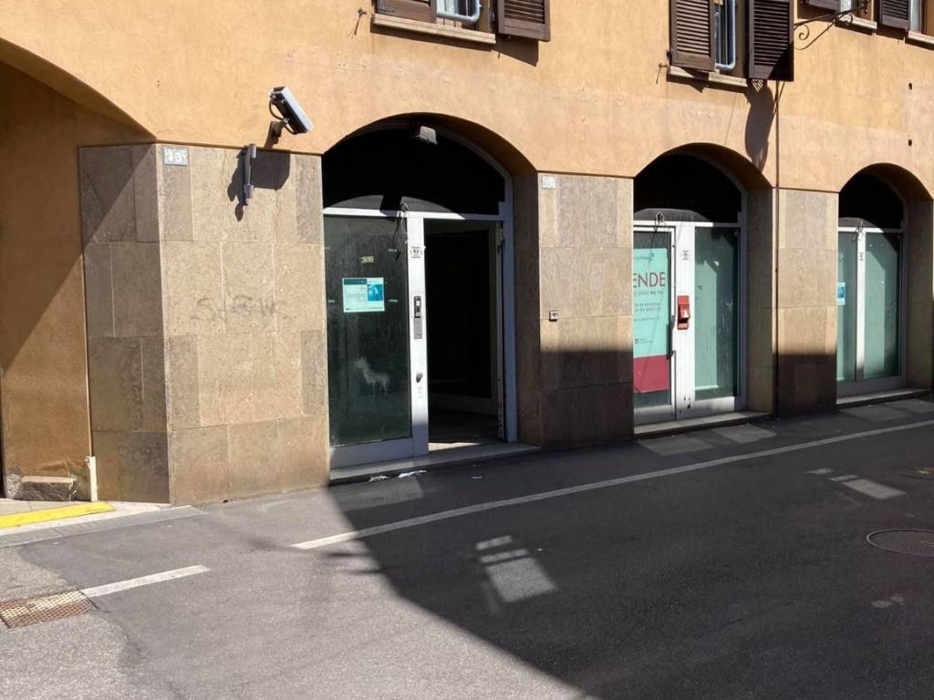 negozio in vendita a Verdello