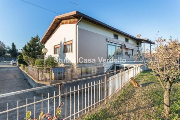casa indipendente in vendita a Verdello