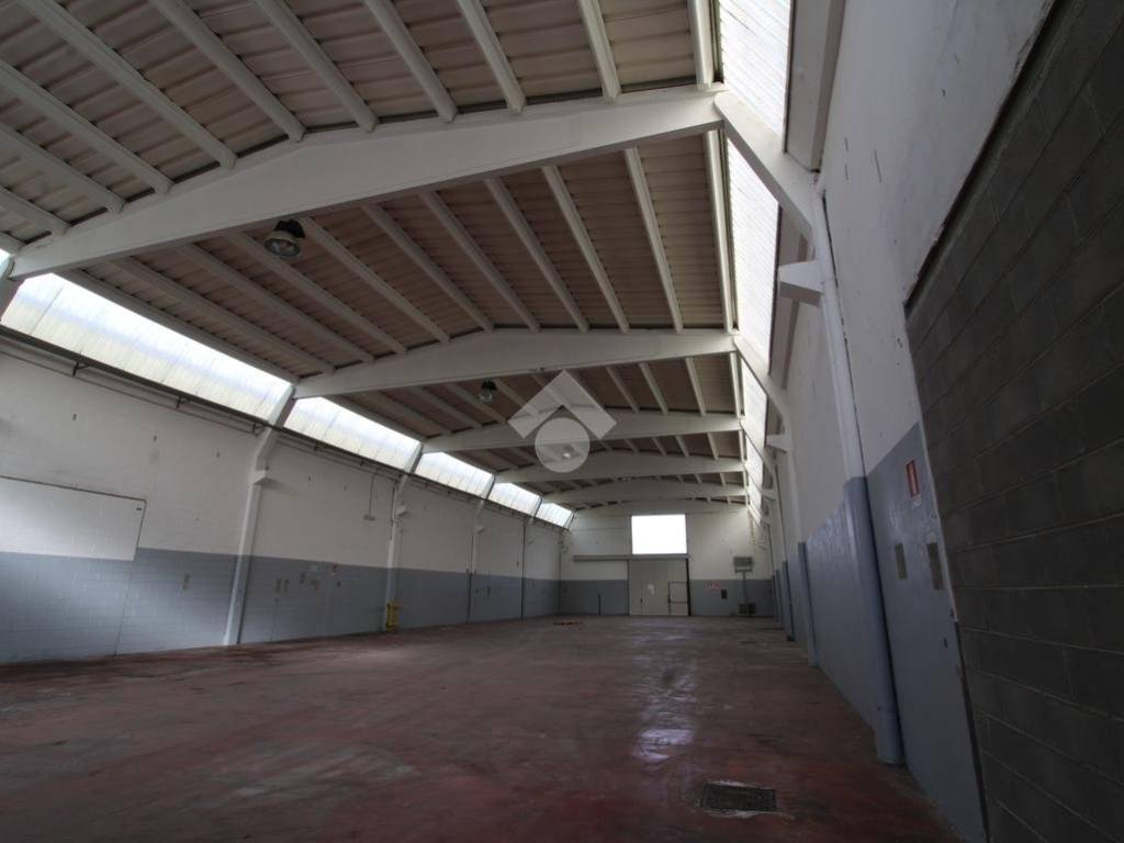 capannone in vendita a Verdello