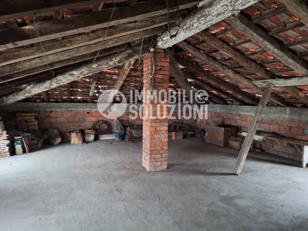casa indipendente in vendita a Verdello