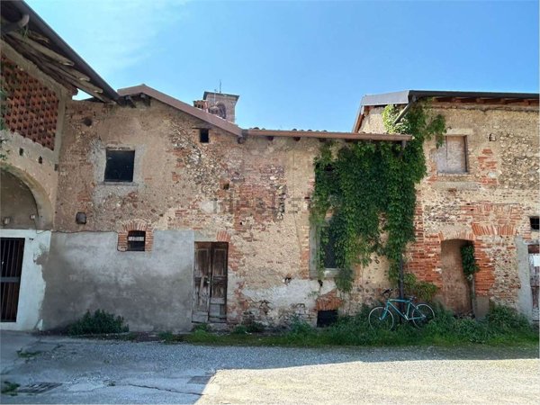 casale in vendita a Verdello